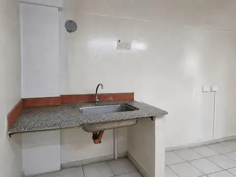 Alquiler Local en Microcentro