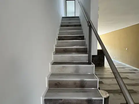 VENTA EXCELENTE DUPLEX EN ITUZAINGO