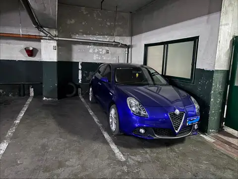 Cochera en venta en Tribunales   Bajas Expensas   Inmejorable zona   Control Remoto