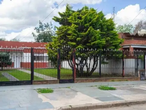 Casa en Venta en Longchamps, USD 73.000