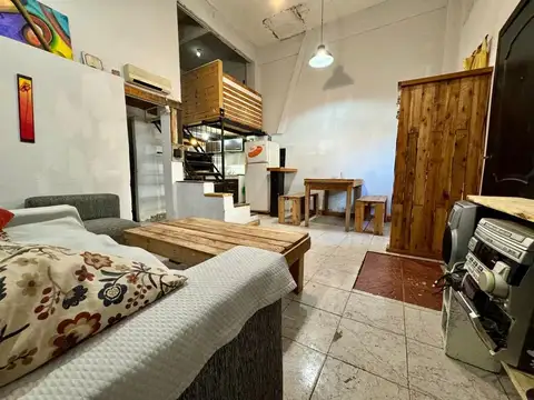 Depto Tipo Casa en Venta de 3 ambientes