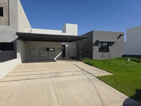 Casa en Nobu Town - Docta - Recién Terminada!