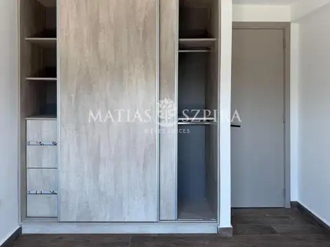Departamento 4 ambientes con 2 baños