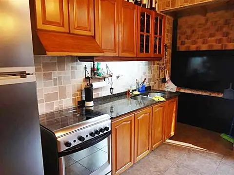 Casa en Venta con 1 cochera