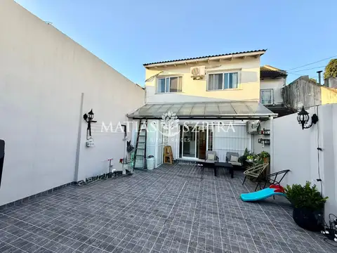 Depto Tipo Casa 4 ambientes con 1 baño