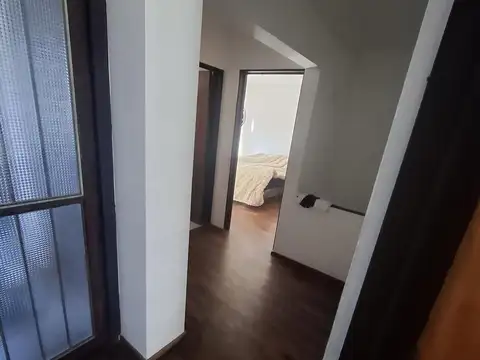 Casa en Alquiler con 1 cochera