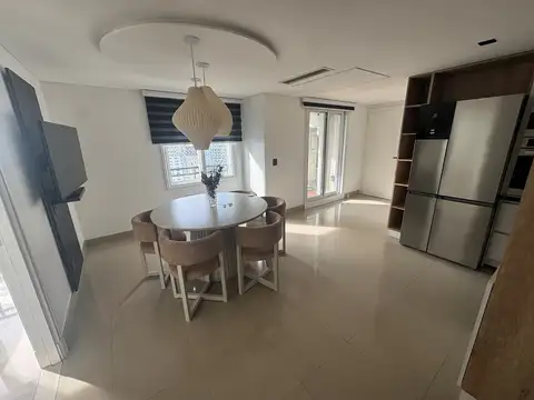 Departamento en Alquiler con 2 cocheras