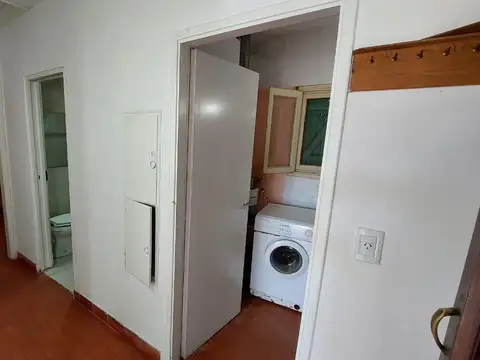 Calle 302 entre Alameda 205 y 206