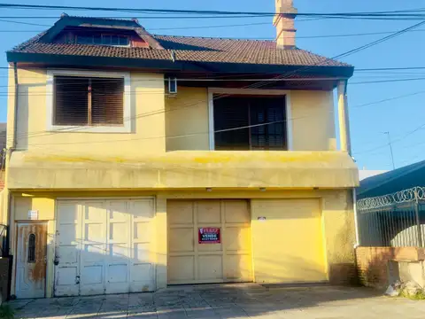 Galpon local en venta oportunidad en Boulogne