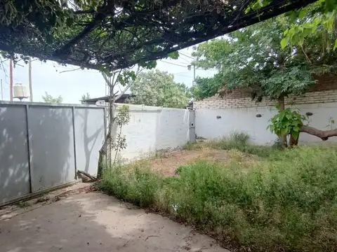 Casa en Venta en Plottier, USD 85.000