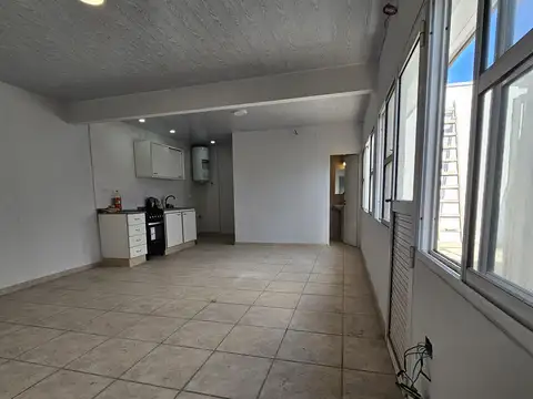 ALQUILER DEPARTAMENTO A ESTRENAR PASO DEL REY NORTE CON PATIO A 12 CUADRAS DE LA ESTACION