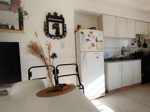 Depto Tipo Casa 2 ambientes con 1 baño