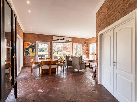 Casa en Venta en Armenio, USD 630.000