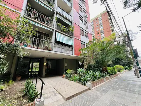 Departamento de 4 ambientes en venta en Acassuso