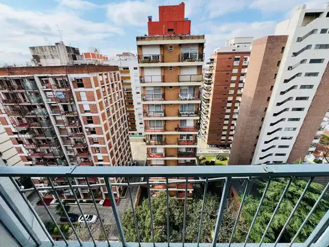 Departamento en Venta en Acassuso Vias  /  Santa Fe, USD 168.000
