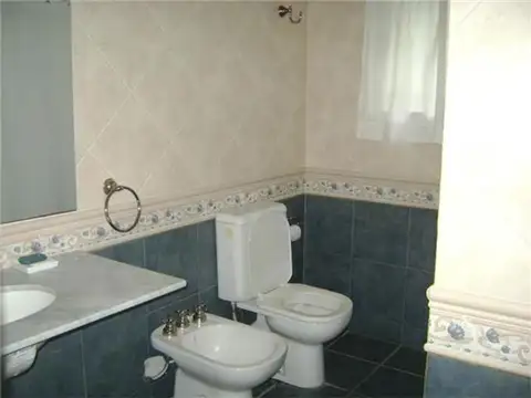 EXCELENTE CASA EN VENTA EN CC. GOLFER`S