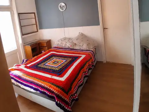 Depto Tipo Casa 2 ambientes con 1 baño