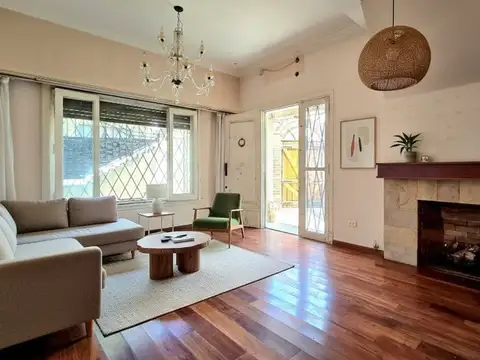 PH DE 3 AMBIENTES EN  VENTA  EN HAEDO CON PARRILLA
