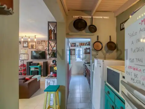 Casa en Venta con 2 cocheras