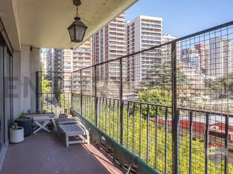 Departamento 6 ambientes con 2 baños