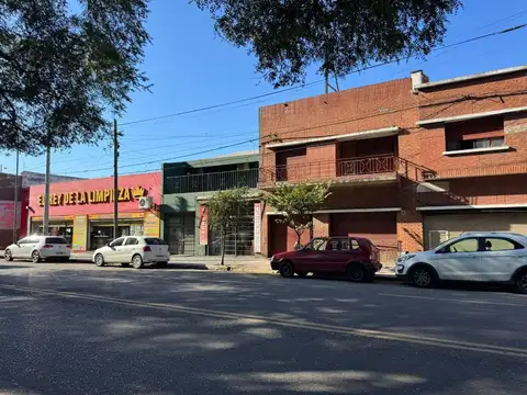 VENTA CASA IDEAL GALPON GRAN TERRENO PUEYRREDON