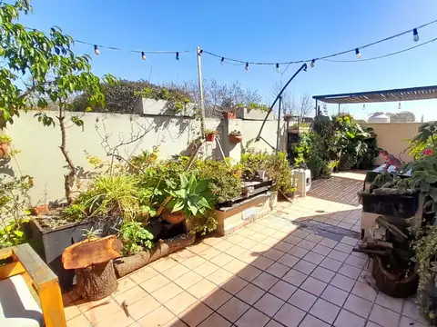 Depto Tipo Casa en Venta 35 años