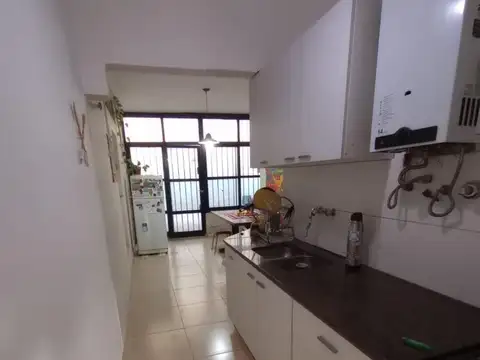 Casa 4 ambientes con 1 baño