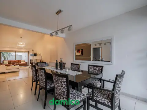 Casa en Venta al Oeste