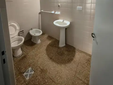 Local en Alquiler en Centro, $ 1.000.000