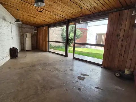 Depto Tipo Casa en Venta 40 años