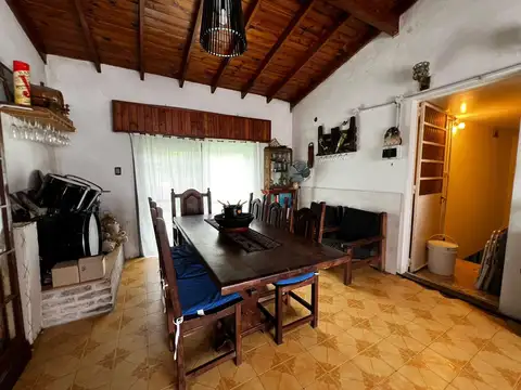 Depto Tipo Casa en Venta con 1 cocheras