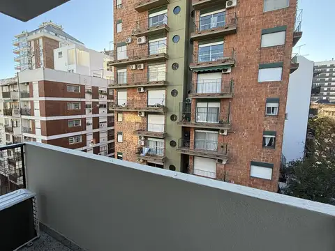 Departamento en  Acassuso