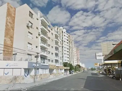 Dr. Luis Guemes 500, Piso 4