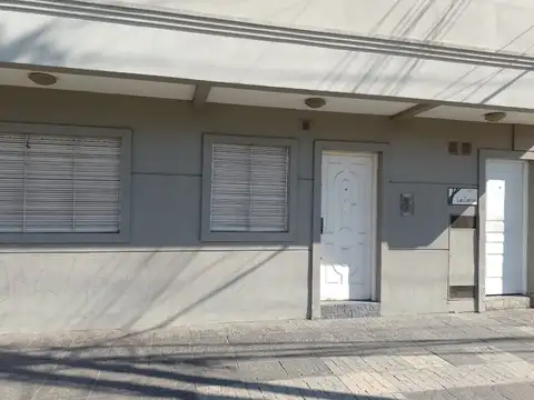 Domingo Faustino Sarmiento 2100