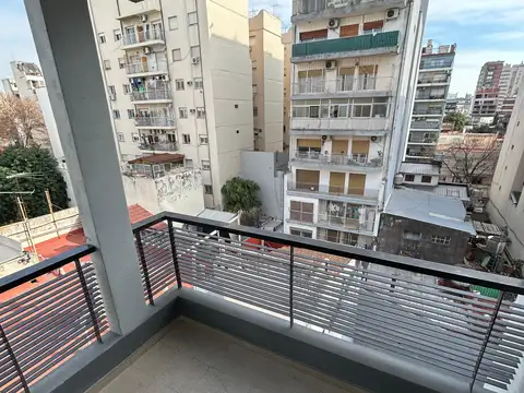 Departamento en Venta en Villa del Parque, USD 174.500