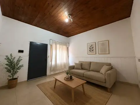 Depto Tipo Casa en Venta de 3 ambientes