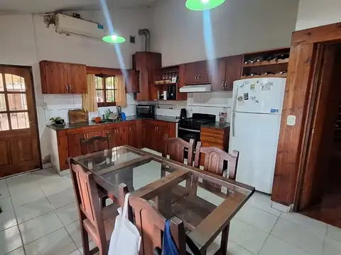 846H+M77 Pilar, Córdoba 600