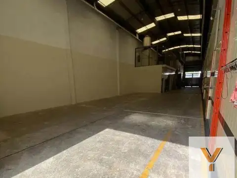 Depósito en venta - Oficinas - Villa Lugano 
