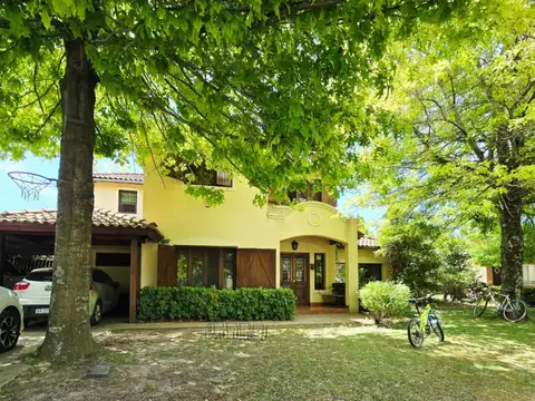 Casa en Venta de 5 dormitorios