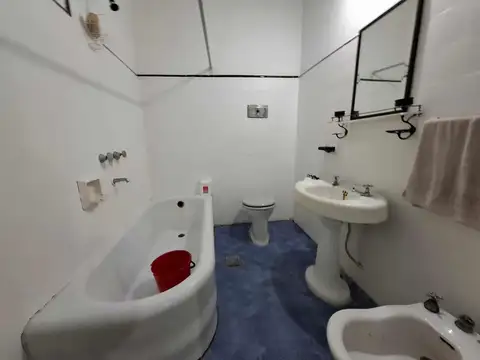 Depto Tipo Casa 4 ambientes con 1 baño