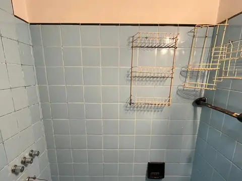 Depto Tipo Casa en Venta 49 años