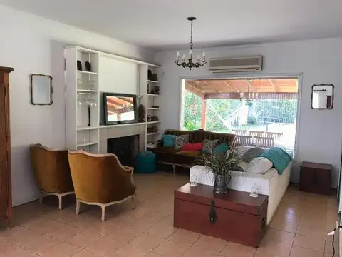 Casa en Alquiler al Este