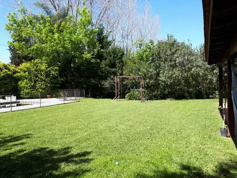Casa 4 ambientes con 3 baños