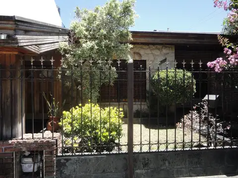 CHALET EN  VENTA EN RAMOS MEJIA