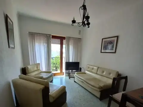 2 AMBIENTES AL CONTRAFRENTE MUY LUMINOSO VISTA ABIERTA