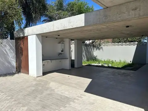 Casa en Alquiler de 3 dormitorios