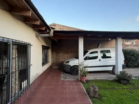 diaz velez al 2700