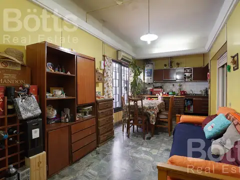 Depto Tipo Casa 5 ambientes con 2 baños