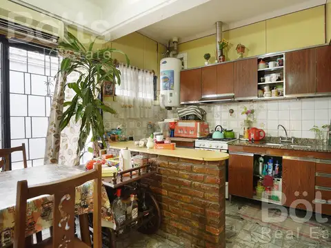 Depto Tipo Casa en Venta 45 años