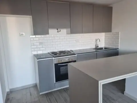 Departamento en Alquiler con 1 cocheras